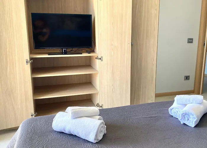 Ariston - Casino - Private Parking Glamour 1 *